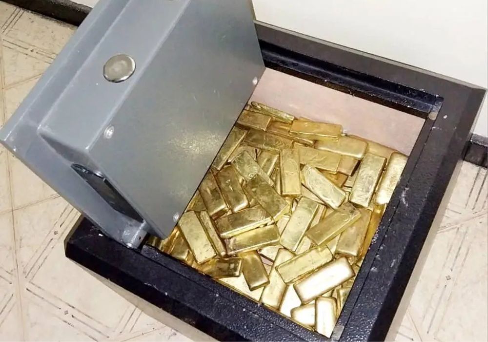 Gold Bars In Greece